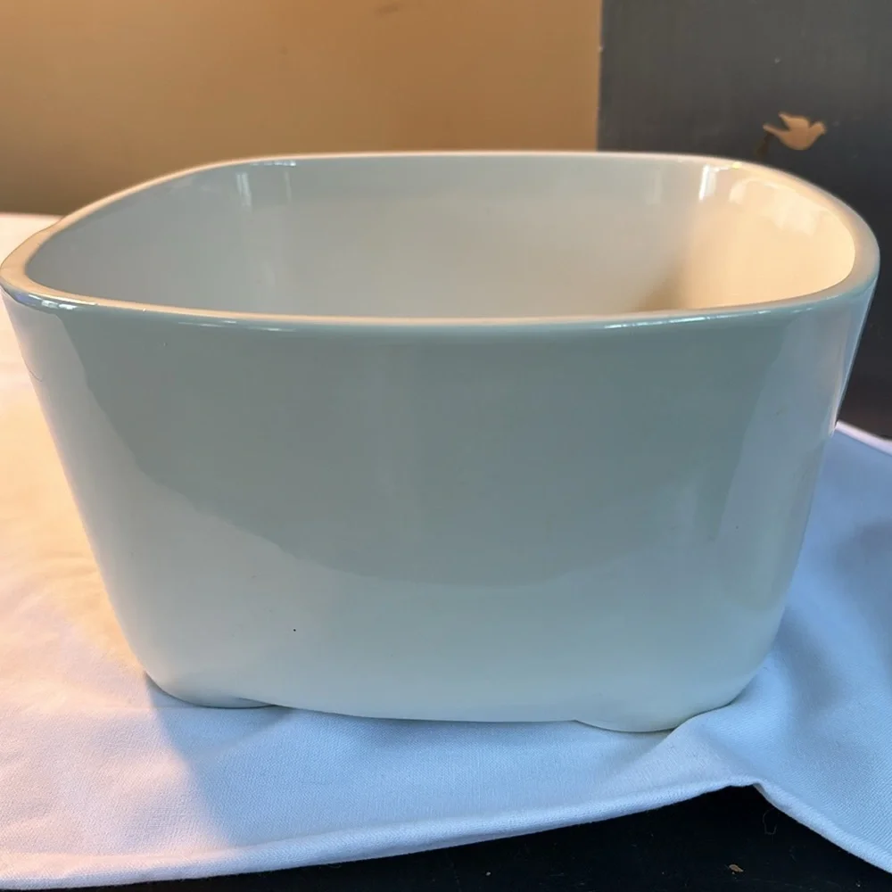 MICHAEL GRAVES 2 piece nesting bowl set